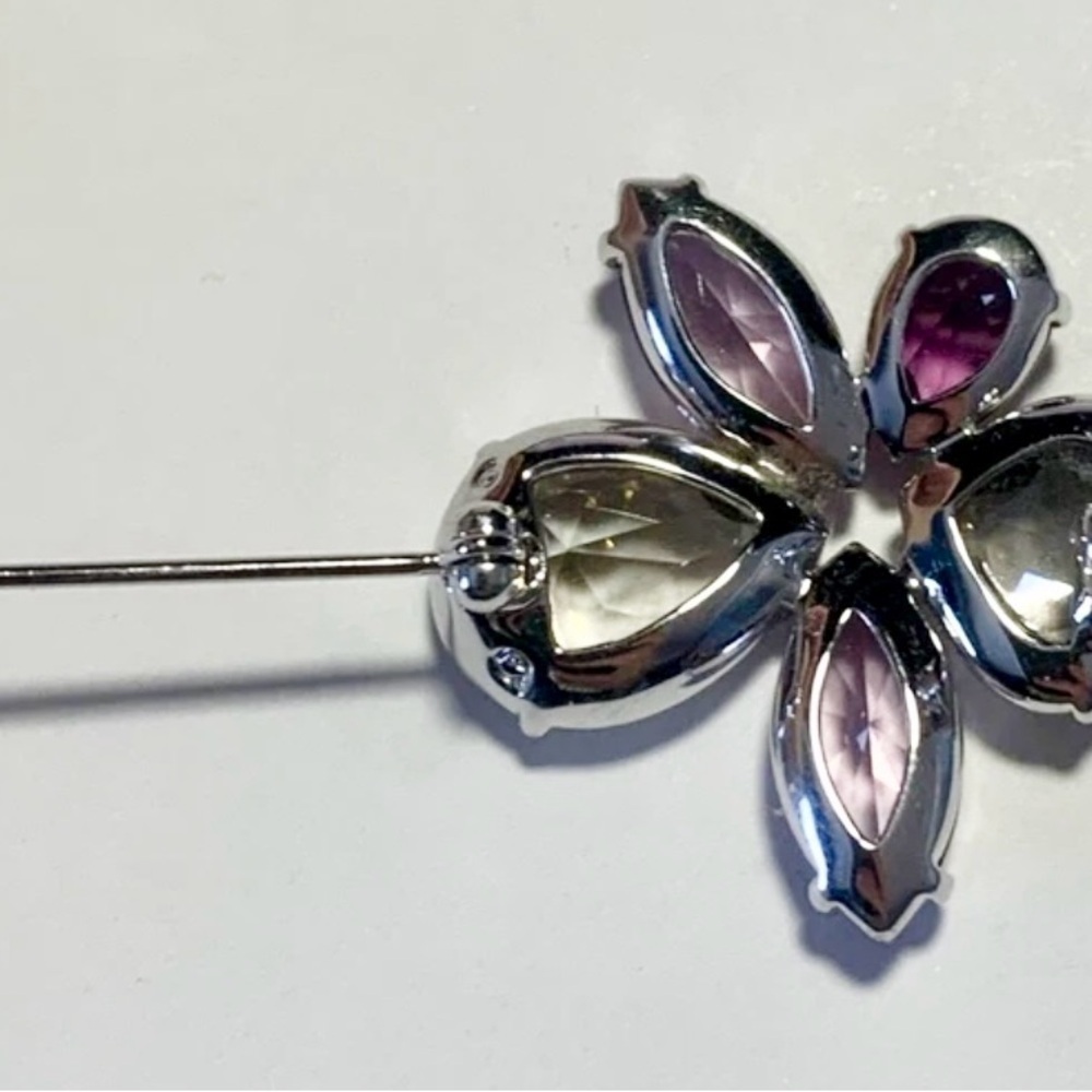 Swarovski Crystal Flower Heritage Brooch - Picture 5 of 5